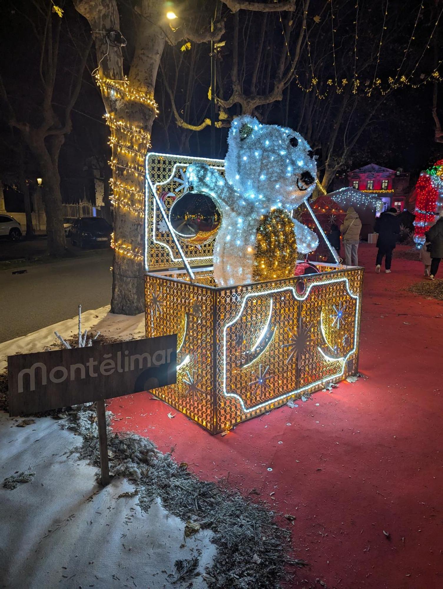 Hotel Du Parc Монтелимар Экстерьер фото